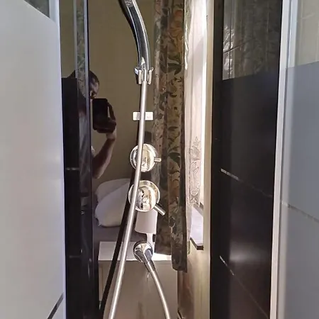 فندق مبيت وإفطار Privee 3*